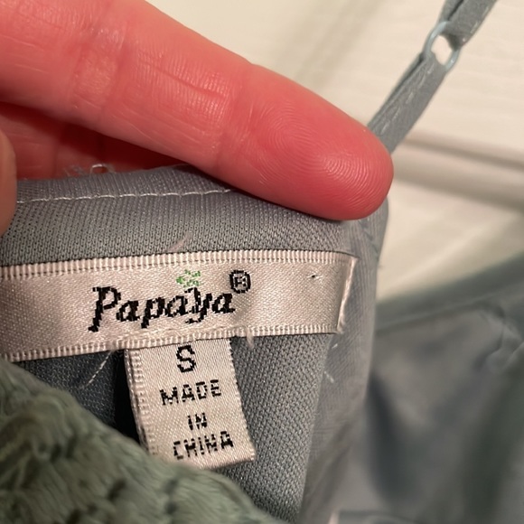 Dress - Picture 4 of 4